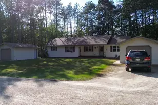 W6490 Pineland Dr, Wild Rose, WI 54984 - Photo 27