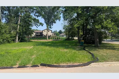 2610 Sumac Place, Green Bay, WI 54313 - Photo 3