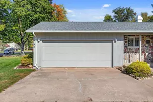 220 Walnut St, Clintonville, WI 54929 - Photo 33