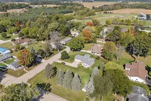 220 Walnut St, Clintonville, WI 54929 - Photo 47