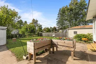 514 E Beacon Ave, New London, WI 54961 - Photo 39