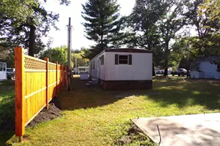 268 E Center St, Redgranite, WI 54970 - Photo 7