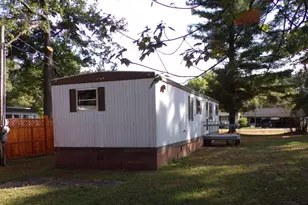 268 E Center St, Redgranite, WI 54970 - Photo 5