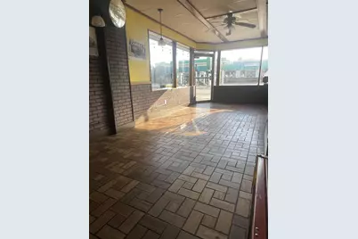 1429 S Main Street, Oshkosh, WI 54902 - Photo 15