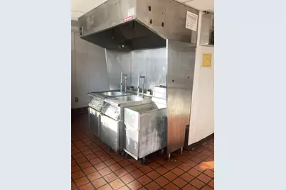 1429 S Main Street, Oshkosh, WI 54902 - Photo 19