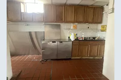 1429 S Main Street, Oshkosh, WI 54902 - Photo 17