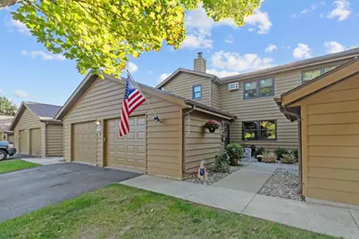 970 Manor Drive #72, Neenah, WI 54956 - Photo 1