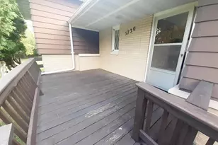 5730 N Ballard Rd, Appleton, WI 54913 - Photo 3