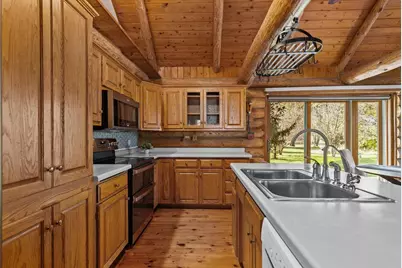 N3873 Anita Wieckert Road, Appleton, WI 54913 - Photo 7