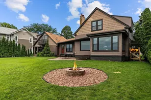 2346 Hickory Ln, Oshkosh, WI 54901 - Photo 5