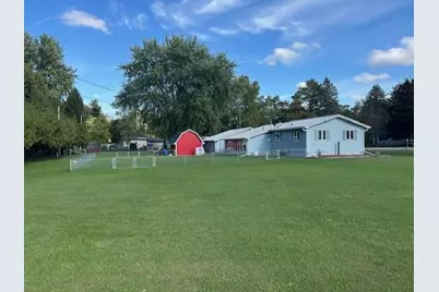 W5088 Highland Drive, Shawano, WI 54166 - Photo 5