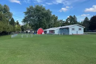 W5088 Highland Dr, Shawano, WI 54166 - Photo 5