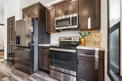 3198 W Ryegrass Drive, Appleton, WI 54913 - Photo 5