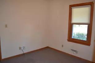 655 W 19th Ave, Oshkosh, WI 54902 - Photo 23