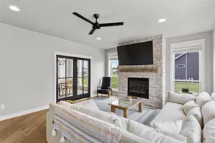 4295 N Bountiful Ln, Appleton, WI 54913 - Photo 5