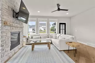 4295 N Bountiful Ln, Appleton, WI 54913 - Photo 7