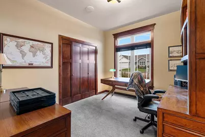 3327 Largo Ridge Drive, Green Bay, WI 54311 - Photo 33