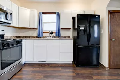 1851 Wisconsin Street, Marinette, WI 54143 - Photo 5