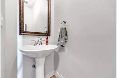 1004 Gulfstream Court, De Pere, WI 54115 - Photo 15