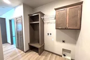 N8043 Oakwood Dr, Sherwood, WI 54169 - Photo 13