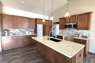 W5041 Blue Heron Circle, Sherwood, WI 54169 - Photo 5