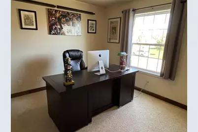 2340 Ladybird Drive, Neenah, WI 54956 - Photo 9