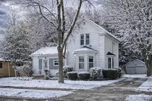 325 N Wisconsin St, Berlin, WI 54923 - Photo 1