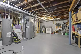 1751 S Oneida St, Green Bay, WI 54304 - Photo 33