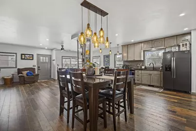 1749 S Oneida Street, Green Bay, WI 54304 - Photo 15