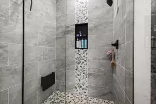 1749 S Oneida St, Green Bay, WI 54304 - Photo 41