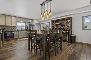 1749 S Oneida St, Green Bay, WI 54304 - Photo 13