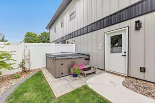 1749 S Oneida St, Green Bay, WI 54304 - Photo 55