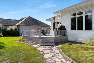 2087 Swanstone Cir, De Pere, WI 54115 - Photo 53