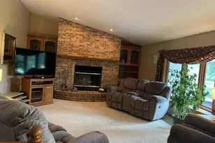 3810 Nicolet Dr, Green Bay, WI 54311 - Photo 7