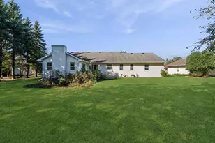 1442 Baytree Ln, Neenah, WI 54956 - Photo 27