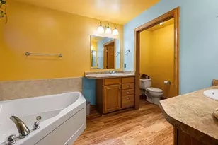 W144N10968 Fond du Lac Ave, Germantown, WI 53022 - Photo 19