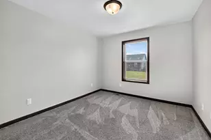 3759 E Callalilly Ln, Appleton, WI 54913 - Photo 21