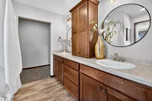 3759 E Callalilly Ln, Appleton, WI 54913 - Photo 13