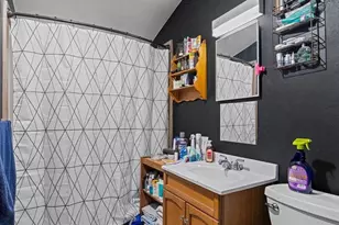 457 W 12th Ave, Oshkosh, WI 54902 - Photo 9