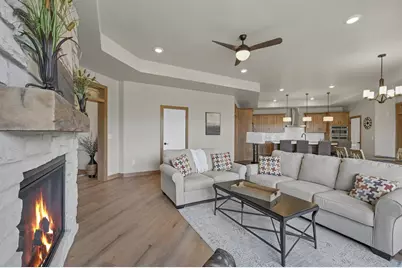 1629 N Honeysuckle Circle, De Pere, WI 54115 - Photo 7