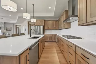 1629 N Honeysuckle Circle, De Pere, WI 54115 - Photo 13