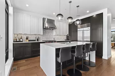 1110 Brookwood Drive, Ashwaubenon, WI 54304 - Photo 9