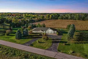 W1878 Hillside Dr, Pulaski, WI 54162 - Photo 69