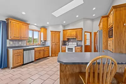 W1878 Hillside Drive, Pulaski, WI 54162 - Photo 21