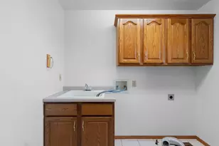 3910 Monroe Rd, De Pere, WI 54115 - Photo 19