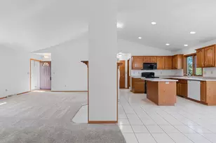 3910 Monroe Rd, De Pere, WI 54115 - Photo 21