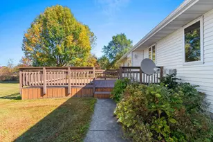 3910 Monroe Rd, De Pere, WI 54115 - Photo 41