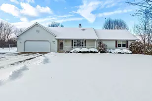 3910 Monroe Rd, De Pere, WI 54115 - Photo 59
