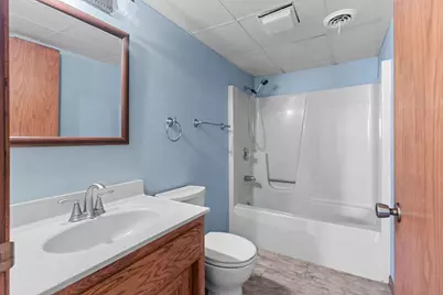 634 E Walnut Place, Sturgeon Bay, WI 54235 - Photo 33