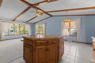 634 E Walnut Pl, Sturgeon Bay, WI 54235 - Photo 15